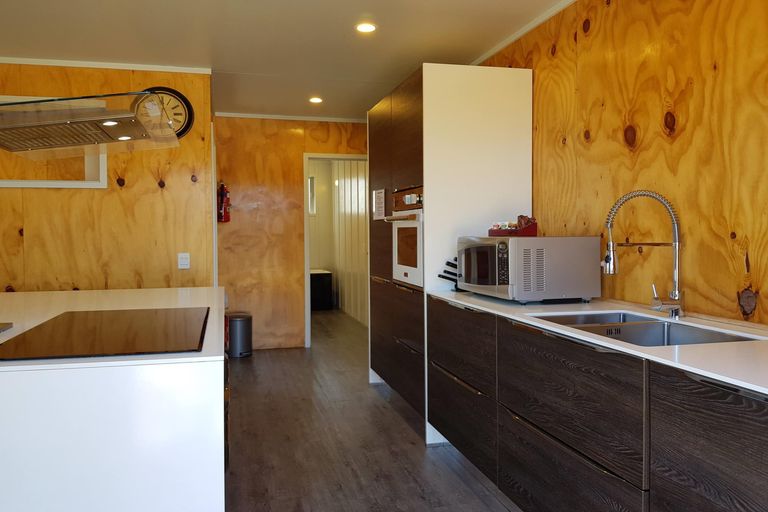 Photo of property in 5 Rankin Rise, Lake Tekapo, 7999