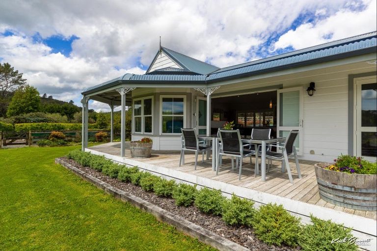 Photo of property in Rovale Estate, 123c Johnsons Road, Whitemans Valley, Upper Hutt, 5371