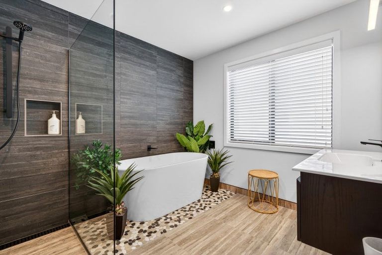 Photo of property in 12 Airstrip Ridge Road, Parkvale, Carterton, 5792