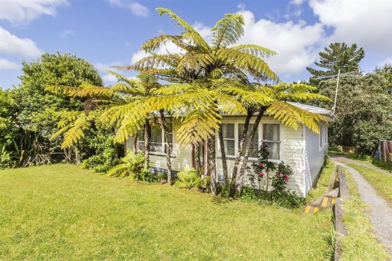Photo of property in 65 Waihora Crescent, Waitangirua, Porirua, 5024