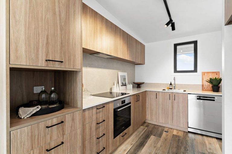 Photo of property in 203/94 Cambridge Terrace, Waterloo, Lower Hutt, 5011