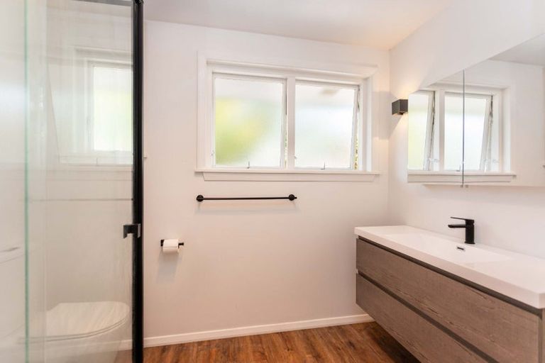 Photo of property in 2/38 Peer Street, Upper Riccarton, Christchurch, 8041