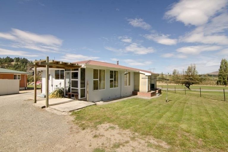 Photo of property in 40 Tamblyn Drive, Lake Roxburgh Village, Roxburgh, 9571