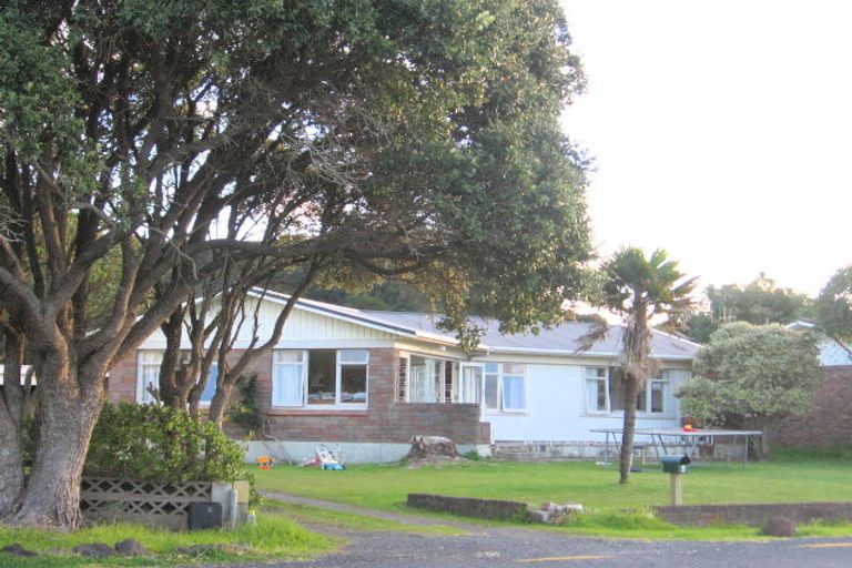 Photo of property in 4 Te Karuwha Parade, Paihia, 0200