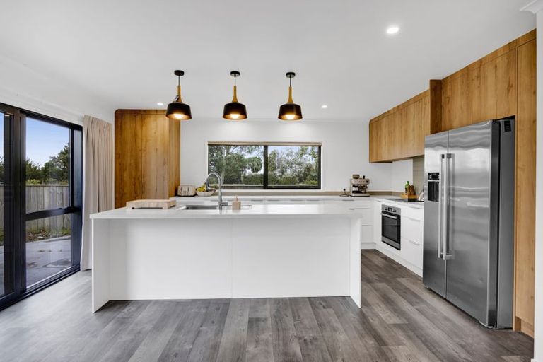 Photo of property in 603a Haowhenua Place, Hawera, 4674