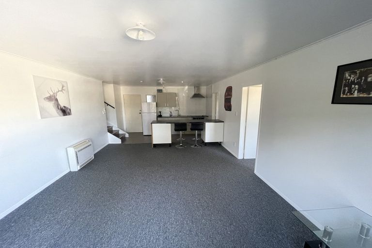 Photo of property in 16 Swainson Street, Naenae, Lower Hutt, 5011
