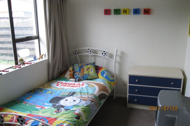 Photo of property in 15a Craddock Street, Waterloo, Lower Hutt, 5011