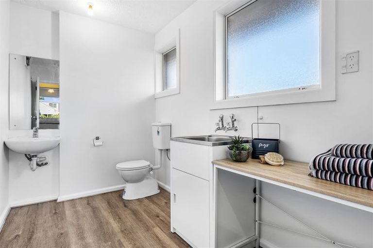 Photo of property in 1/38 Brookside Terrace, Bryndwr, Christchurch, 8053