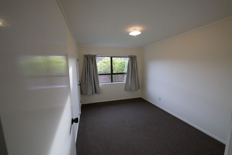 Photo of property in 2/27 Wellington Street, Papakura, 2110