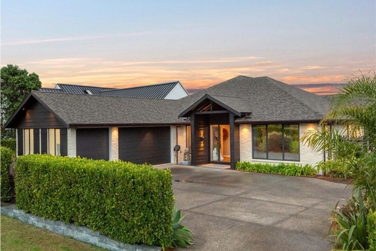 Photo of property in 67 Grayson Road, Wainui, Silverdale, 0992