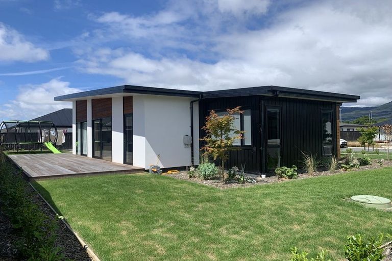 Photo of property in 28 Eton Street, Richmond, 7020