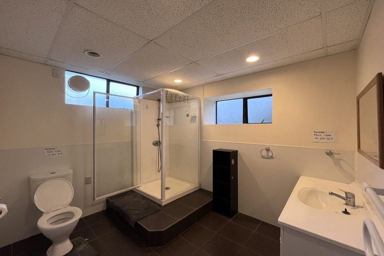 Photo of property in 14 Glendhu Road, Bayview, Auckland, 0629