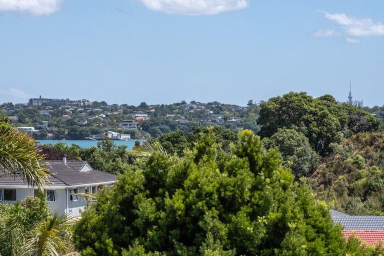 Photo of property in 19 Clovelly Road, Bucklands Beach, Auckland, 2012