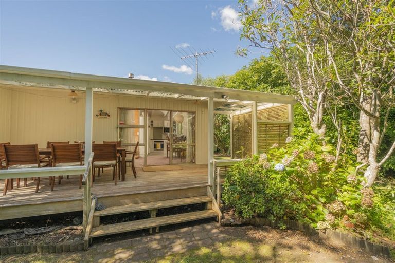 Photo of property in 26 Hardy Place, Cooks Beach, Whitianga, 3591