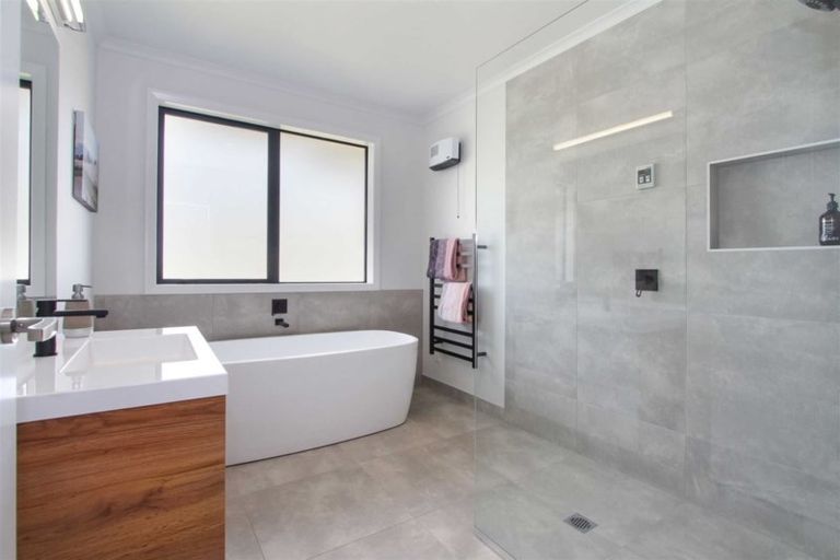 Photo of property in 4 Old Orchard Lane, Waiau Pa, Pukekohe, 2679