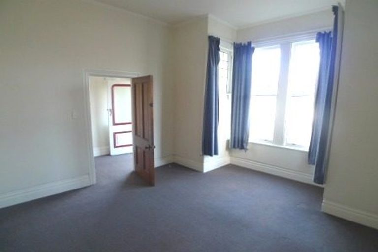 Photo of property in 22 Tamar Street, Island Bay, Wellington, 6023