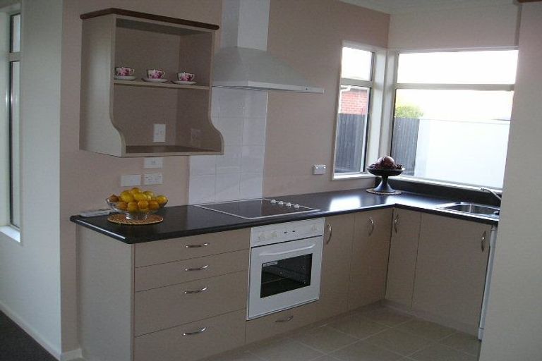 Photo of property in 2/383 Ilam Road, Bryndwr, Christchurch, 8053