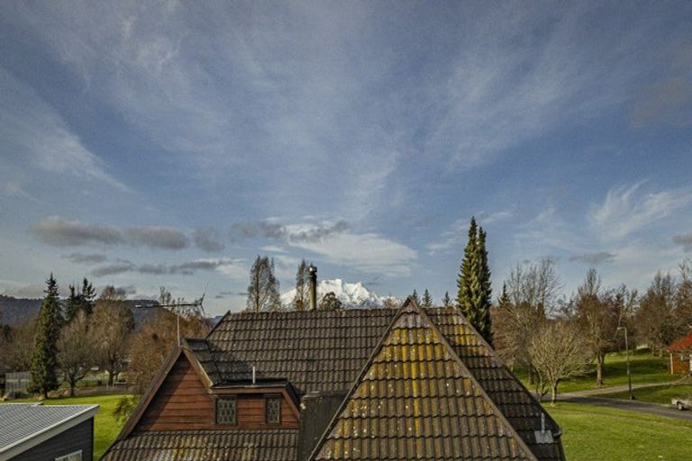 Photo of property in 24 Totara Street, Ohakune, 4625