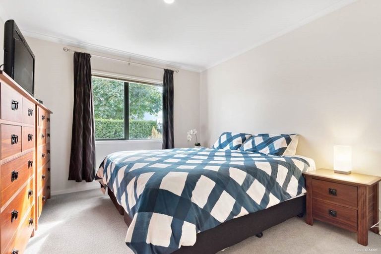 Photo of property in 20 Woodcroft Way, Pukekohe, 2120