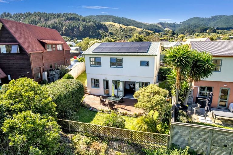 Photo of property in 12a Redwood Close, Paraparaumu, 5032