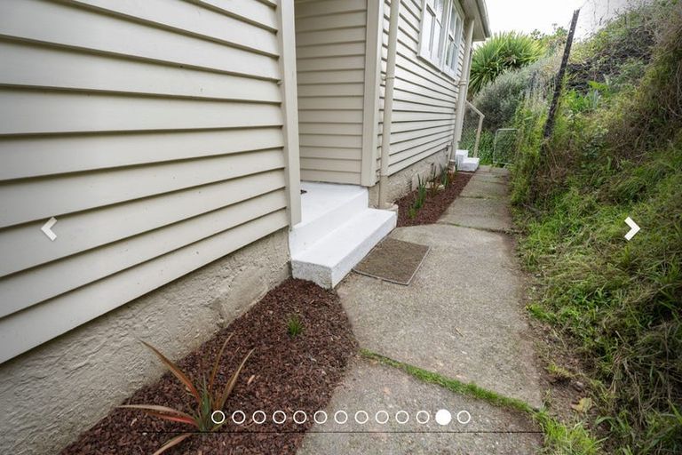 Photo of property in 29 Sidlaw Street, Strathmore Park, Wellington, 6022