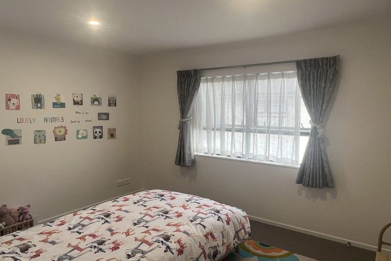 Photo of property in 45 Mackay Drive, Greenhithe, Auckland, 0632