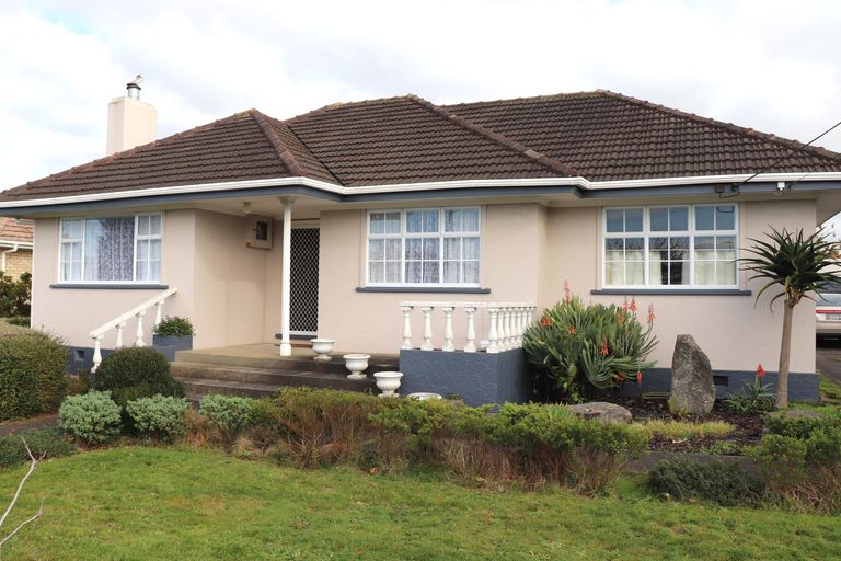 Photo of property in 191 Hakanoa Street, Huntly, 3700