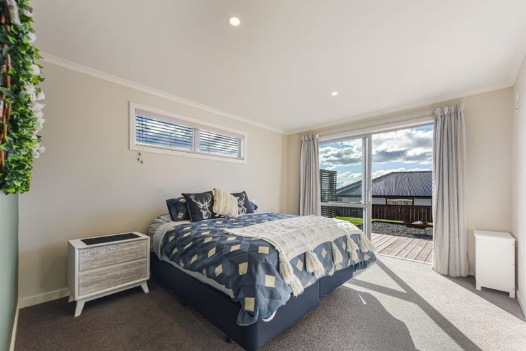 Photo of property in 42 Katania Heights, Brightwater, 7022