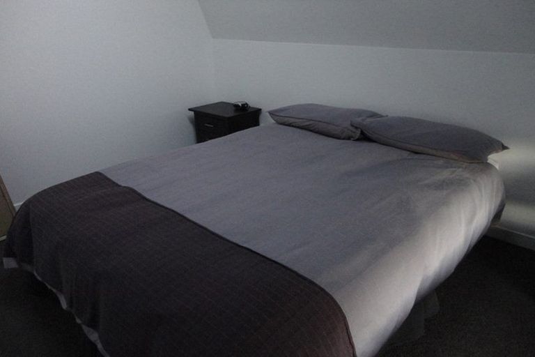 Photo of property in 105 Rongotai Road, Kilbirnie, Wellington, 6022