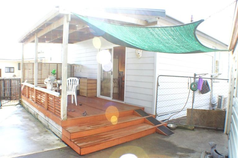 Photo of property in 17 Holt Place, Waipukurau, 4200