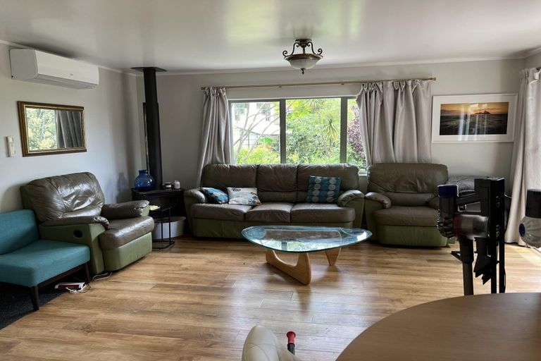 Photo of property in 263 Titirangi Road, Titirangi, Auckland, 0604