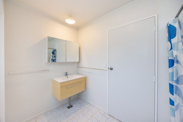 Photo of property in 65 Himatangi Street, Himatangi Beach, Foxton, 4891