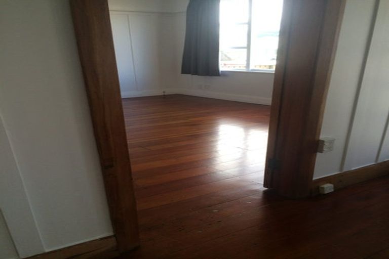 Photo of property in 49 Kemp Street, Kilbirnie, Wellington, 6022