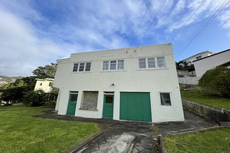 Photo of property in 92 Fraser Avenue, Johnsonville, Wellington, 6037
