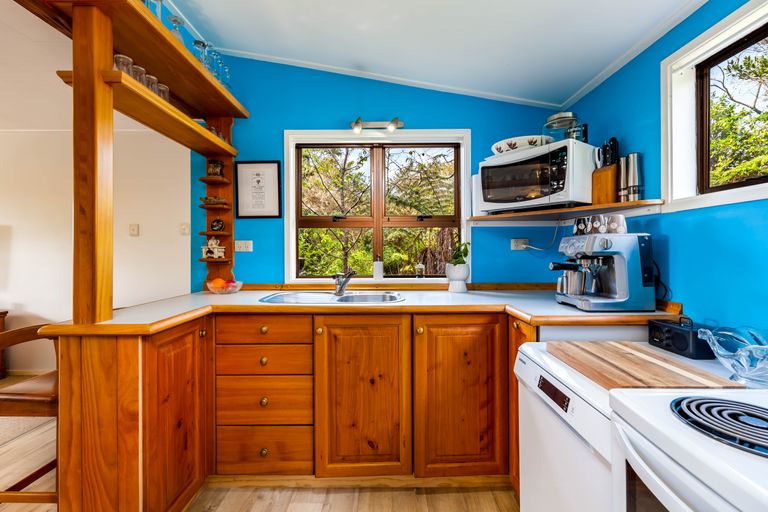 Photo of property in 5 Woodlands Avenue, Snells Beach, 0920