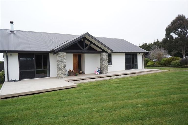 Photo of property in 1775 South Eyre Road, Eyrewell, Rangiora, 7476