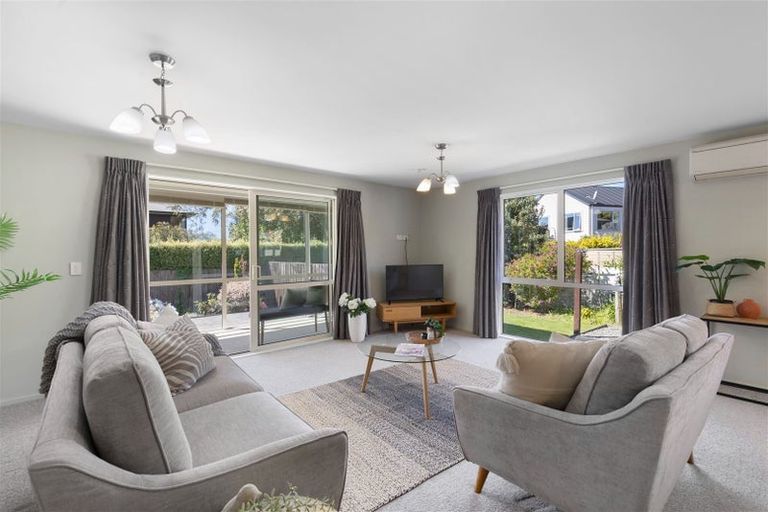 Photo of property in 2/5 Soleares Avenue, Mount Pleasant, Christchurch, 8081