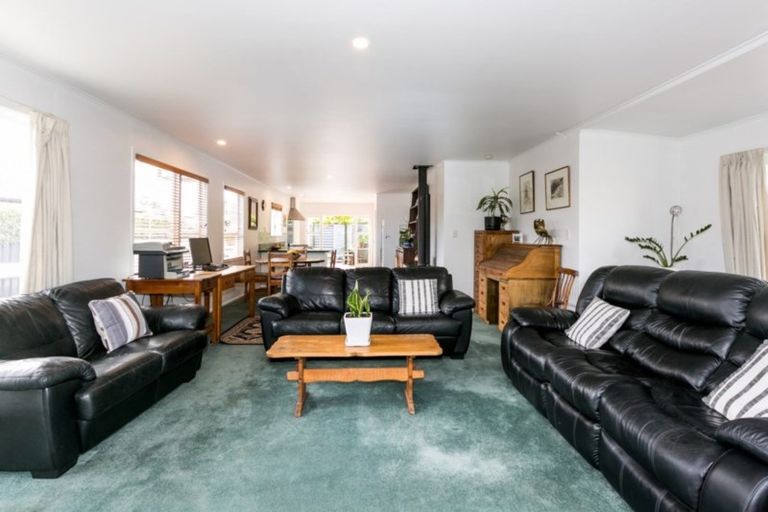 Photo of property in 10 Rogers Road, Bay View, Napier, 4104