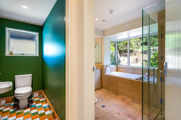 Photo of property in 56 Oak Lane, Wanaka, 9305