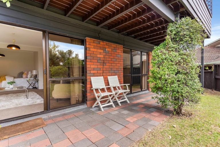 Photo of property in 1/19 Waller Avenue, Bucklands Beach, Auckland, 2012