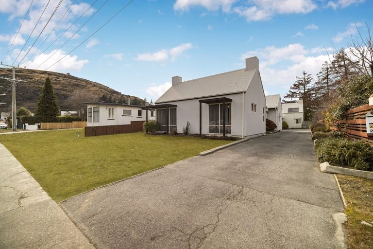 Photo of property in 24a Mcbride Street, Frankton, Queenstown, 9300