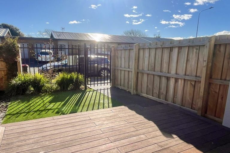 Photo of property in 4/21 Siddal Place, Richmond, Christchurch, 8013