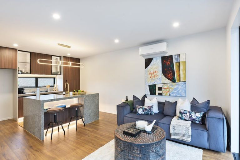 Photo of property in 18a Stratford Avenue, Milford, Auckland, 0620