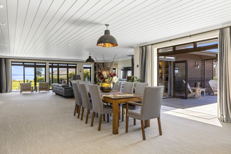 Photo of property in 12 Mahuta Road, Waitahanui, Taupo, 3378