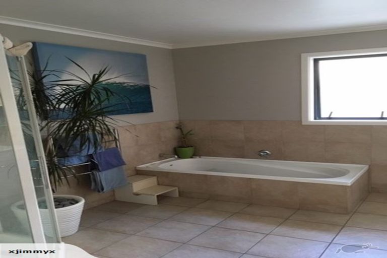 Photo of property in 10 Diamond Court, Ashhurst, 4810