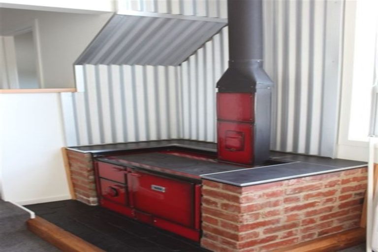 Photo of property in 107 Russell Street, Dunedin Central, Dunedin, 9016