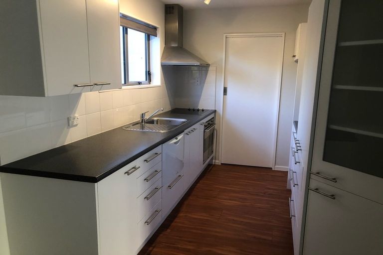 Photo of property in 1/1 Bengal Drive, Cashmere, Christchurch, 8022