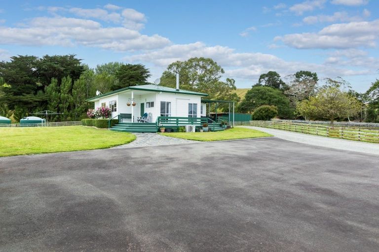 Photo of property in 47 Barrells Road, Pahiatua, 4982