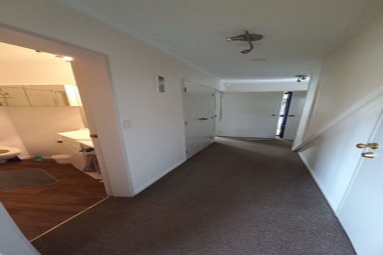 Photo of property in 53 Hankey Street, Mount Cook, Wellington, 6011