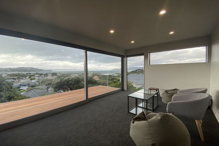 Photo of property in 39b Mantell Street, Seatoun, Wellington, 6022